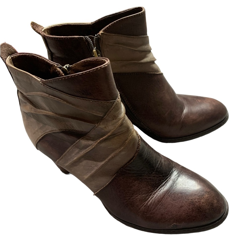 L'artiste Sprint Step Zip Clogs / Heeled Shoes
